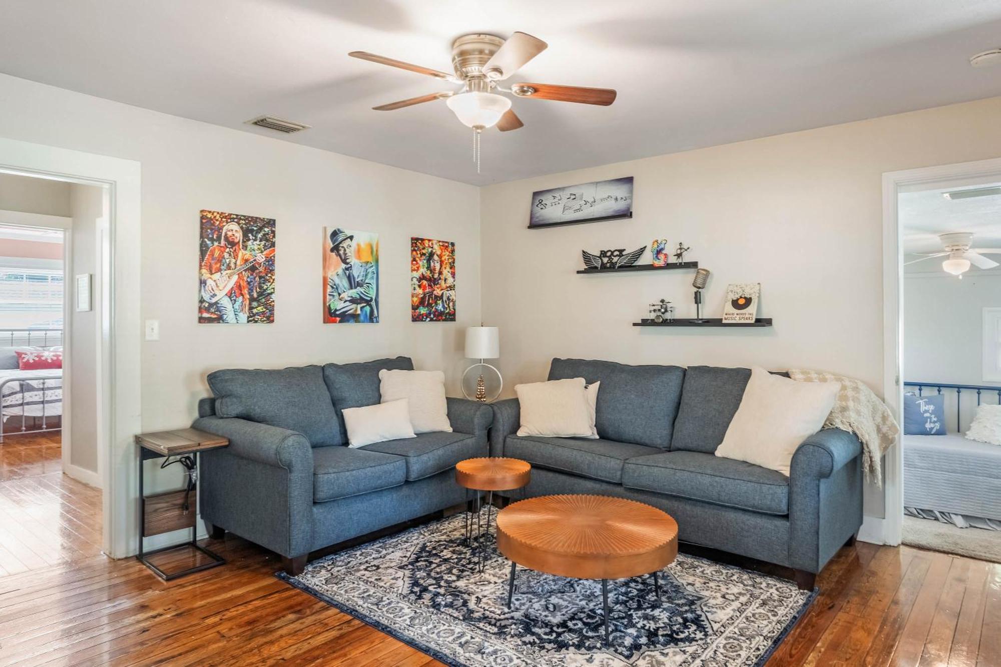 Sanford'S Haven, 3 Bedroom, Sleeps 7 Exterior photo