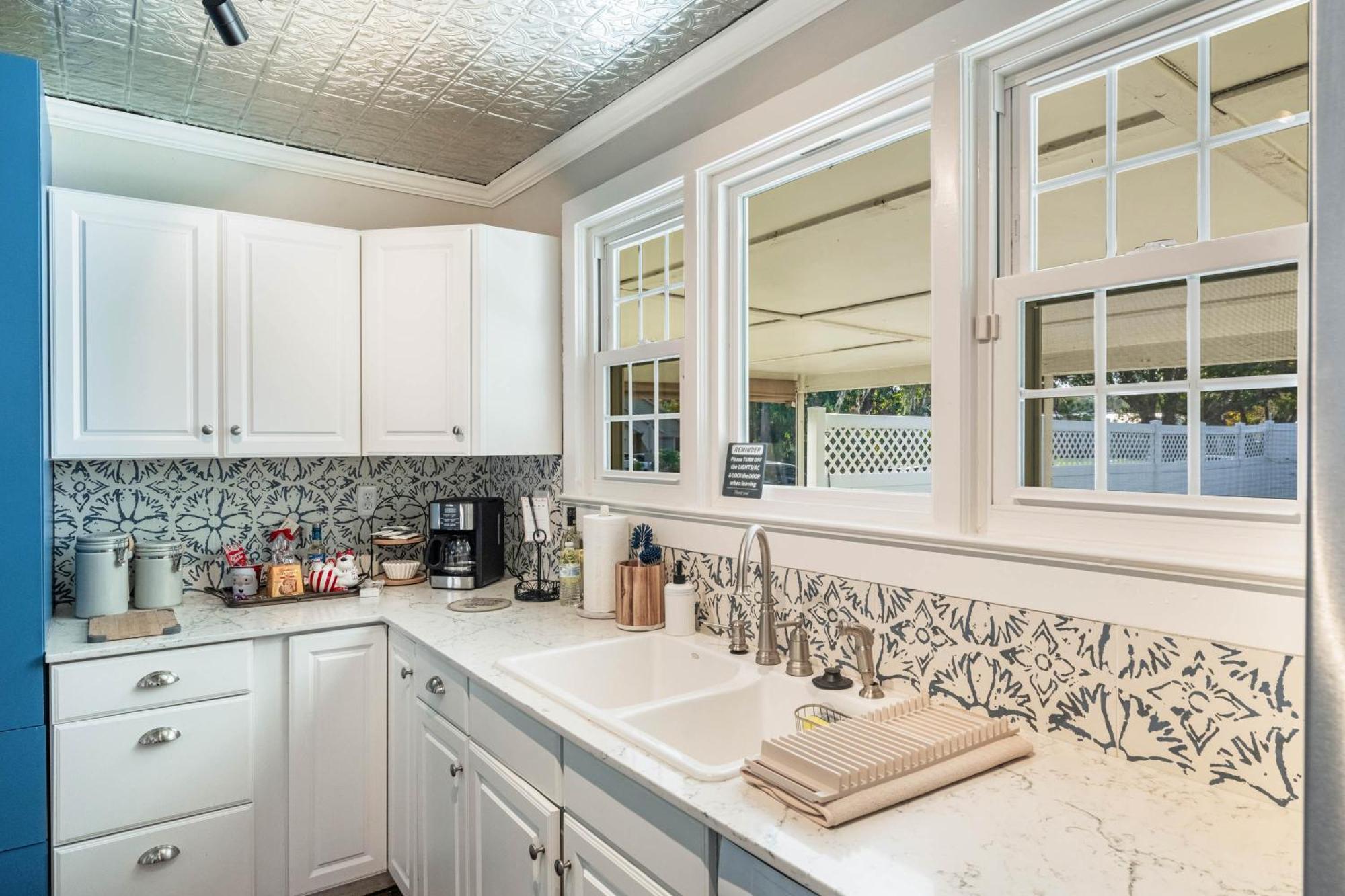 Sanford'S Haven, 3 Bedroom, Sleeps 7 Exterior photo