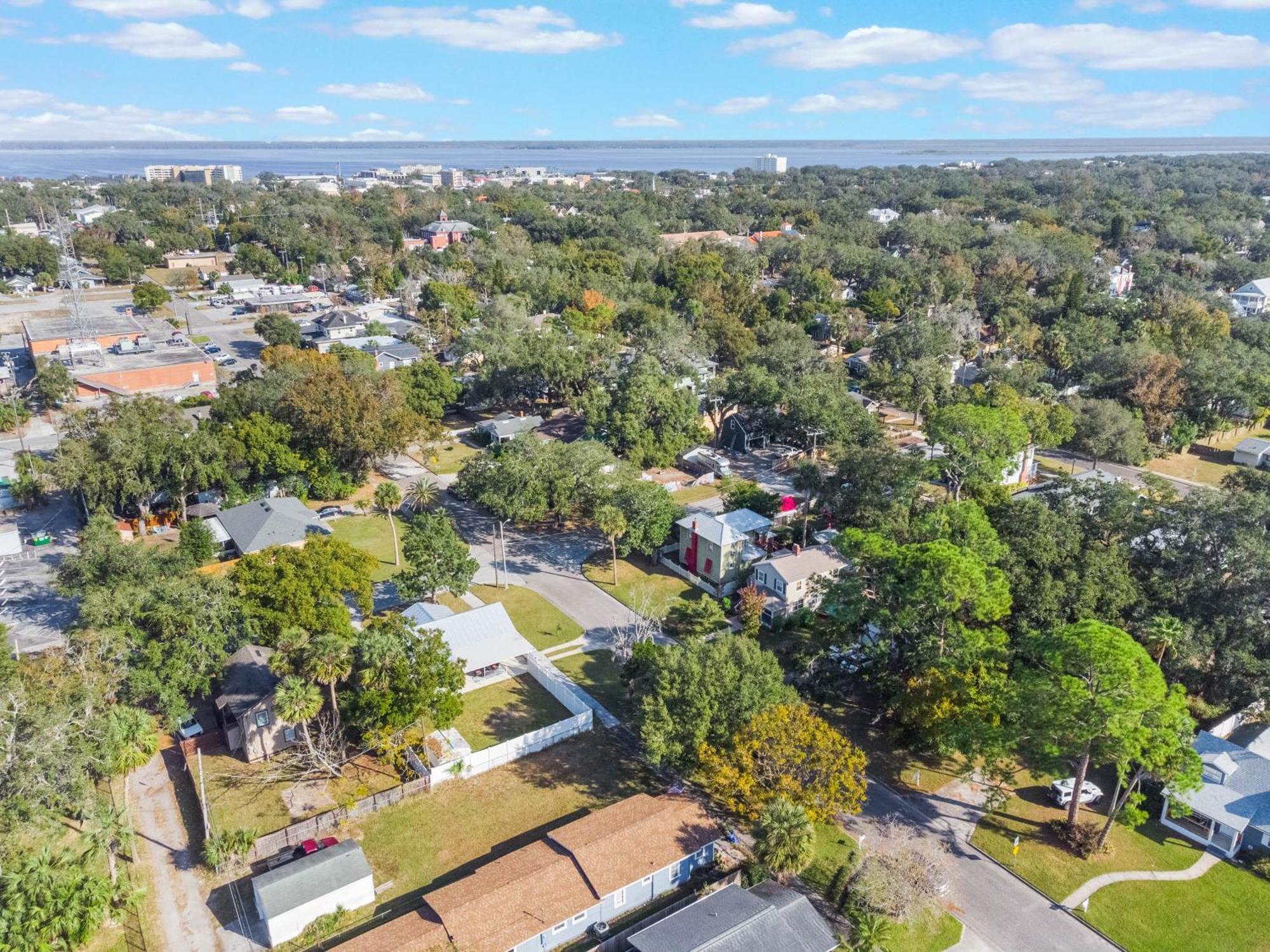 Sanford'S Haven, 3 Bedroom, Sleeps 7 Exterior photo