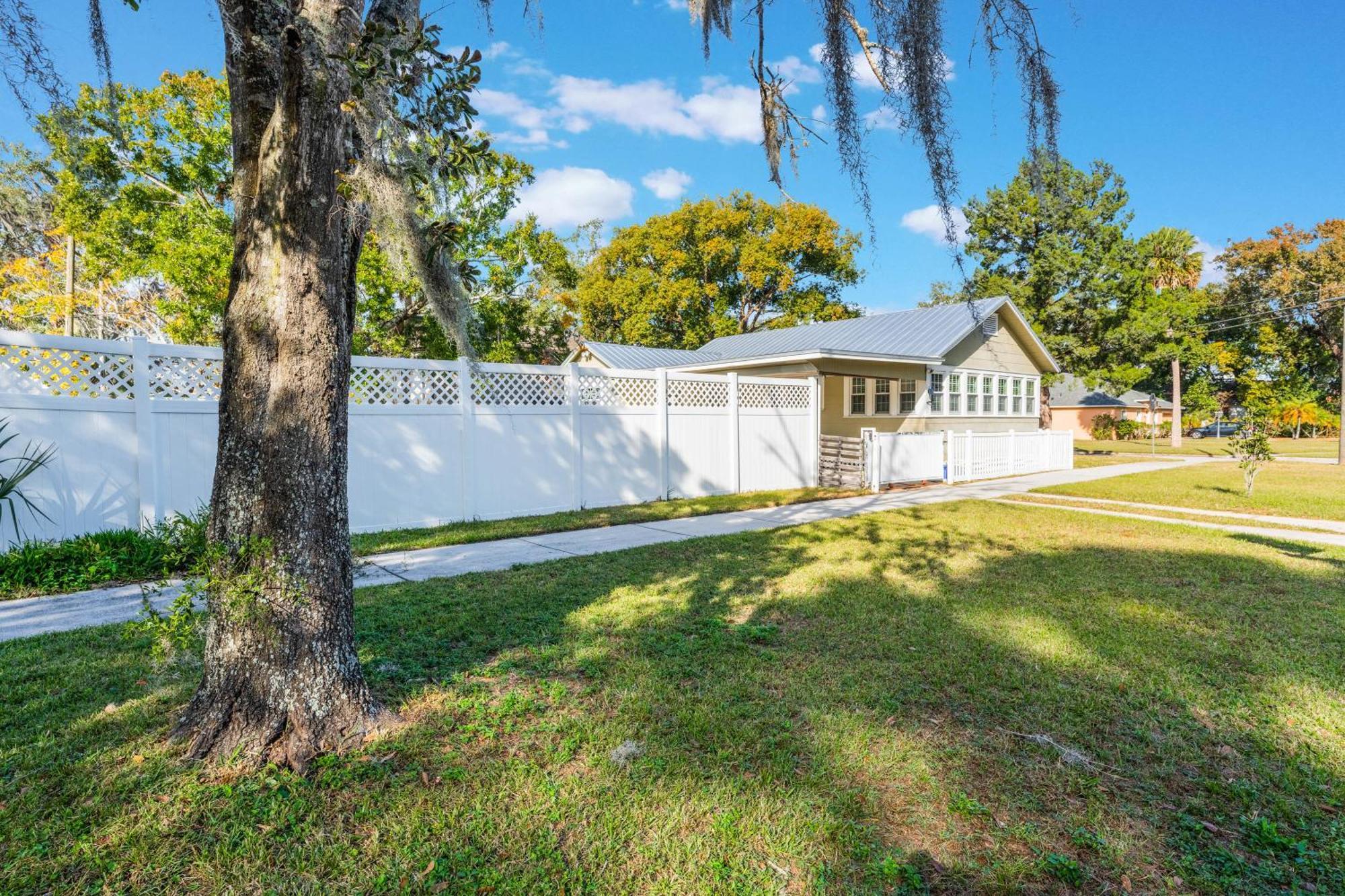 Sanford'S Haven, 3 Bedroom, Sleeps 7 Exterior photo